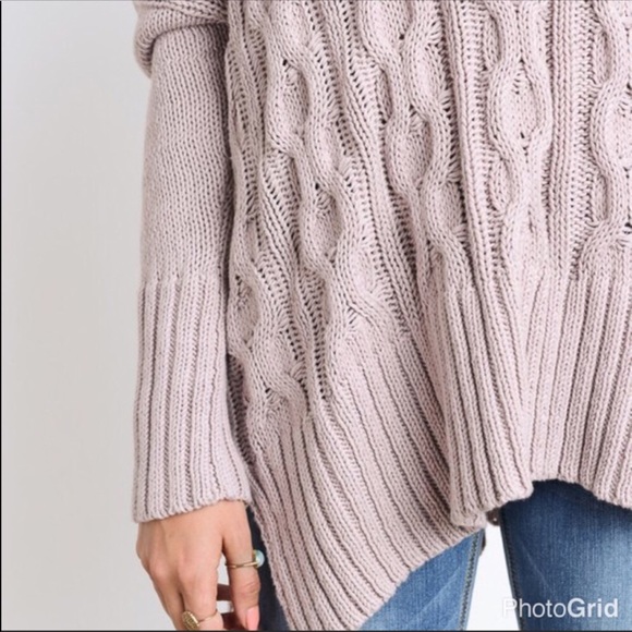 || LAST ONE || Cable Knit V Neck Sweater || - Picture 4 of 4